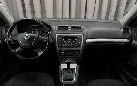 Skoda Octavia, 2010 год, 659 888 рублей, 12 фотография