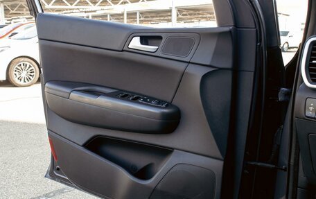 KIA Sportage IV рестайлинг, 2018 год, 1 895 000 рублей, 12 фотография