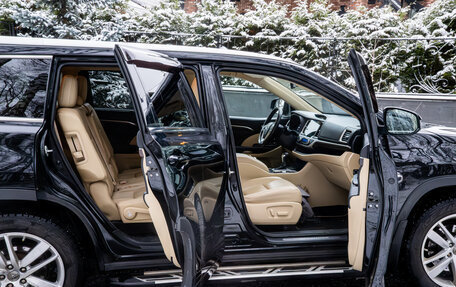 Toyota Highlander III, 2014 год, 2 700 000 рублей, 23 фотография