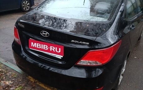 Hyundai Solaris II рестайлинг, 2015 год, 1 100 000 рублей, 4 фотография