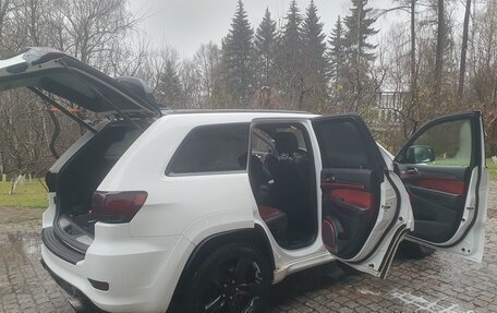 Jeep Grand Cherokee, 2014 год, 3 800 000 рублей, 10 фотография