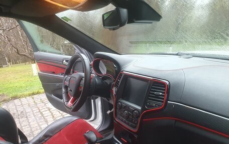 Jeep Grand Cherokee, 2014 год, 3 800 000 рублей, 24 фотография