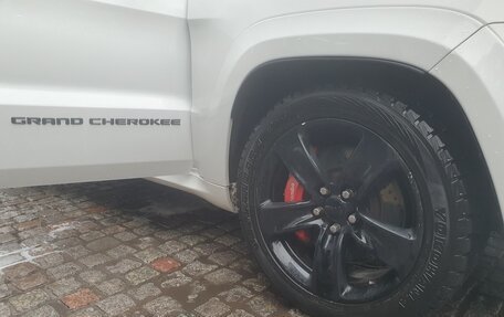 Jeep Grand Cherokee, 2014 год, 3 800 000 рублей, 26 фотография