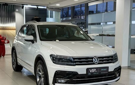 Volkswagen Tiguan II, 2019 год, 3 295 000 рублей, 3 фотография