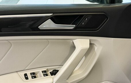 Volkswagen Tiguan II, 2019 год, 3 295 000 рублей, 11 фотография