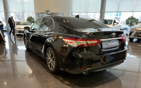 Toyota Camry, 2023 год, 3 796 000 рублей, 7 фотография