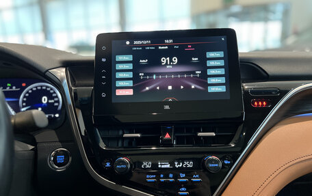 Toyota Camry, 2023 год, 3 796 000 рублей, 15 фотография