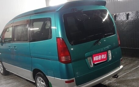 Nissan Serena II, 2000 год, 800 000 рублей, 15 фотография