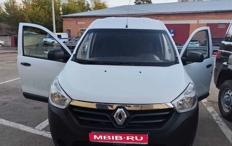 Renault Dokker, 2018 год, 950 000 рублей, 1 фотография