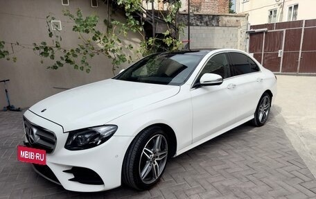 Mercedes-Benz E-Класс, 2017 год, 2 750 000 рублей, 5 фотография