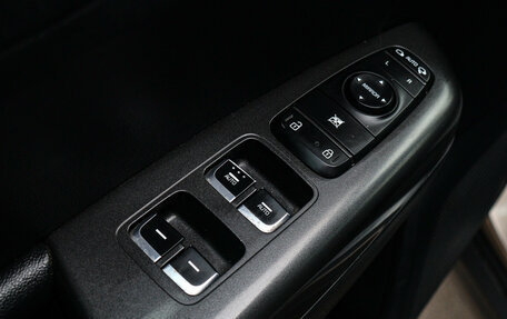 KIA Sportage IV рестайлинг, 2017 год, 1 977 000 рублей, 15 фотография