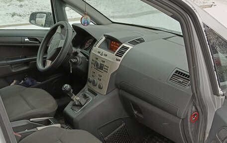 Opel Zafira B, 2008 год, 570 000 рублей, 10 фотография