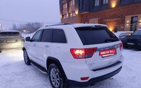 Jeep Grand Cherokee, 2011 год, 2 050 000 рублей, 2 фотография