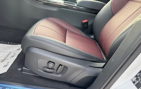 Land Rover Range Rover Evoque II, 2025 год, 5 000 000 рублей, 15 фотография