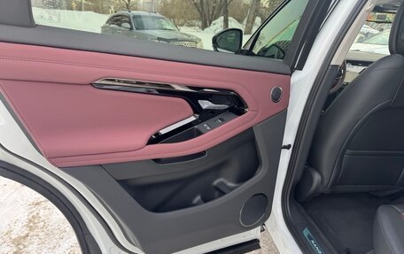 Land Rover Range Rover Evoque II, 2025 год, 5 000 000 рублей, 24 фотография