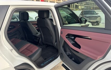 Land Rover Range Rover Evoque II, 2025 год, 5 000 000 рублей, 31 фотография