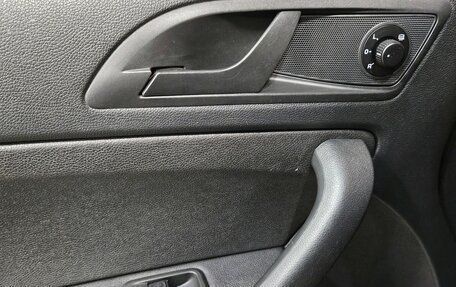 Skoda Yeti I рестайлинг, 2011 год, 700 000 рублей, 14 фотография