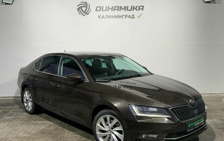 Skoda Superb III рестайлинг, 2016 год, 2 080 000 рублей, 7 фотография