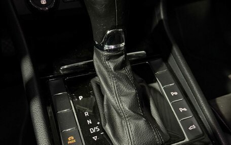 Skoda Superb III рестайлинг, 2016 год, 2 080 000 рублей, 13 фотография