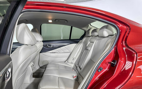 Infiniti Q50 I рестайлинг, 2015 год, 1 648 000 рублей, 10 фотография