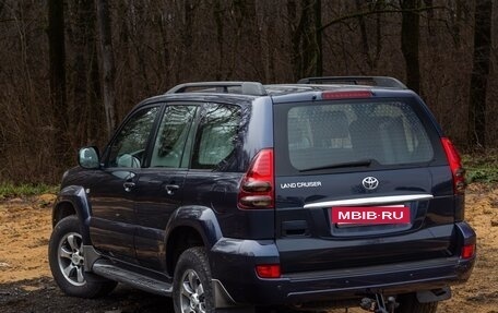 Toyota Land Cruiser Prado 120 рестайлинг, 2004 год, 2 100 000 рублей, 12 фотография