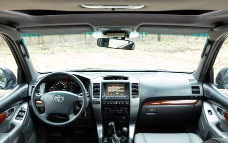 Toyota Land Cruiser Prado 120 рестайлинг, 2004 год, 2 100 000 рублей, 20 фотография