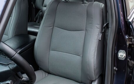 Toyota Land Cruiser Prado 120 рестайлинг, 2004 год, 2 100 000 рублей, 37 фотография