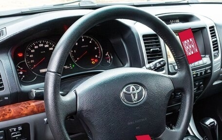 Toyota Land Cruiser Prado 120 рестайлинг, 2004 год, 2 100 000 рублей, 25 фотография