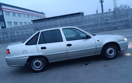 Daewoo Nexia I рестайлинг, 2010 год, 190 000 рублей, 7 фотография