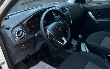 Renault Logan II, 2019 год, 860 000 рублей, 2 фотография