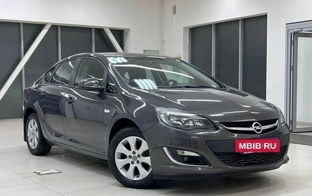 Opel Astra J, 2013 год, 990 000 рублей, 3 фотография