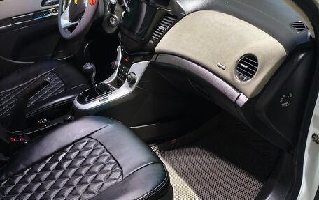 Chevrolet Cruze II, 2012 год, 1 000 000 рублей, 21 фотография