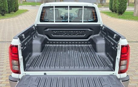 Mitsubishi L200, 2025 год, 5 250 000 рублей, 5 фотография