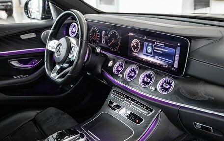 Mercedes-Benz E-Класс, 2018 год, 3 688 000 рублей, 17 фотография