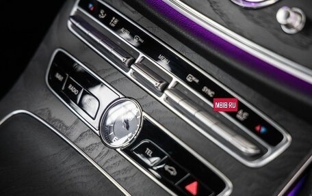 Mercedes-Benz E-Класс, 2018 год, 3 688 000 рублей, 32 фотография