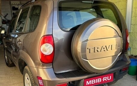 Chevrolet Niva I рестайлинг, 2015 год, 499 900 рублей, 1 фотография