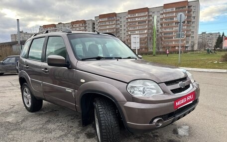 Chevrolet Niva I рестайлинг, 2015 год, 499 900 рублей, 7 фотография