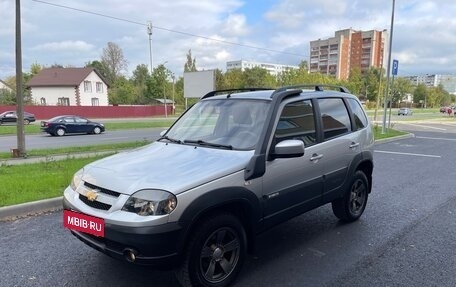 Chevrolet Niva I рестайлинг, 2018 год, 915 000 рублей, 14 фотография