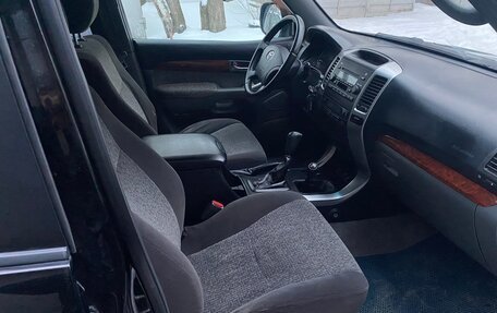 Toyota Land Cruiser Prado 120 рестайлинг, 2008 год, 2 180 000 рублей, 9 фотография