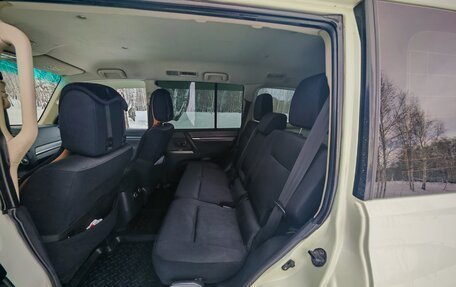 Mitsubishi Pajero IV, 2014 год, 2 900 000 рублей, 8 фотография