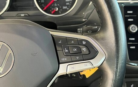 Volkswagen Tiguan II, 2021 год, 2 300 000 рублей, 16 фотография