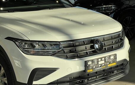 Volkswagen Tiguan II, 2021 год, 2 300 000 рублей, 11 фотография