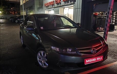 Honda Accord VII рестайлинг, 2006 год, 635 000 рублей, 1 фотография