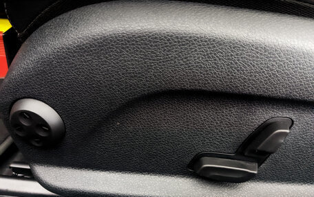 Mercedes-Benz C-Класс, 2020 год, 4 890 000 рублей, 30 фотография