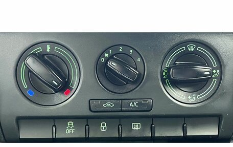 Skoda Rapid I, 2017 год, 1 049 000 рублей, 15 фотография