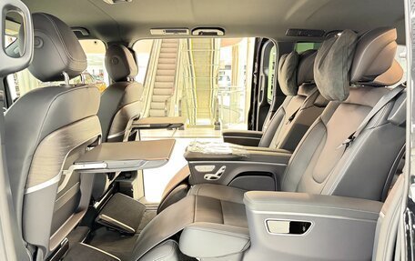 Mercedes-Benz V-Класс, 2025 год, 13 995 000 рублей, 33 фотография