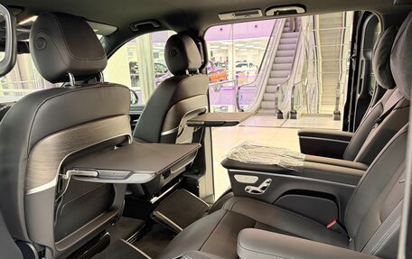 Mercedes-Benz V-Класс, 2025 год, 13 995 000 рублей, 32 фотография