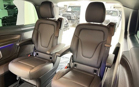 Mercedes-Benz V-Класс, 2025 год, 13 995 000 рублей, 39 фотография