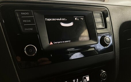 Skoda Rapid I, 2016 год, 1 040 000 рублей, 7 фотография