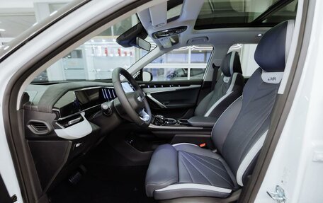 Geely Atlas, 2025 год, 8 фотография